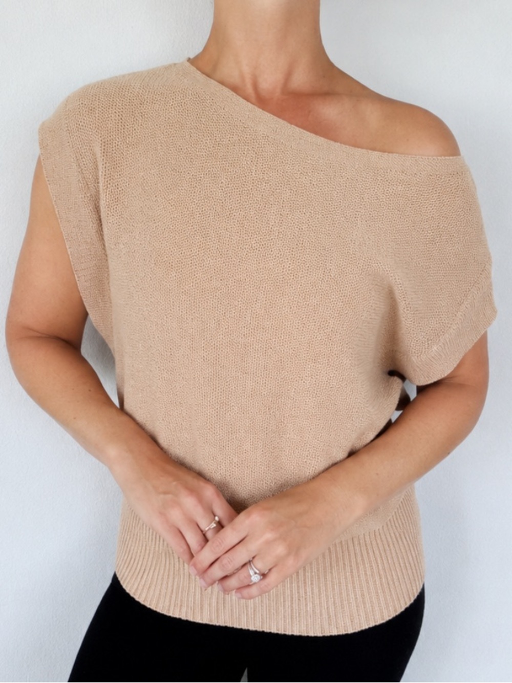 Ann Taylor tan knit boxy fit off-shoulder slouchy sweater top size XL